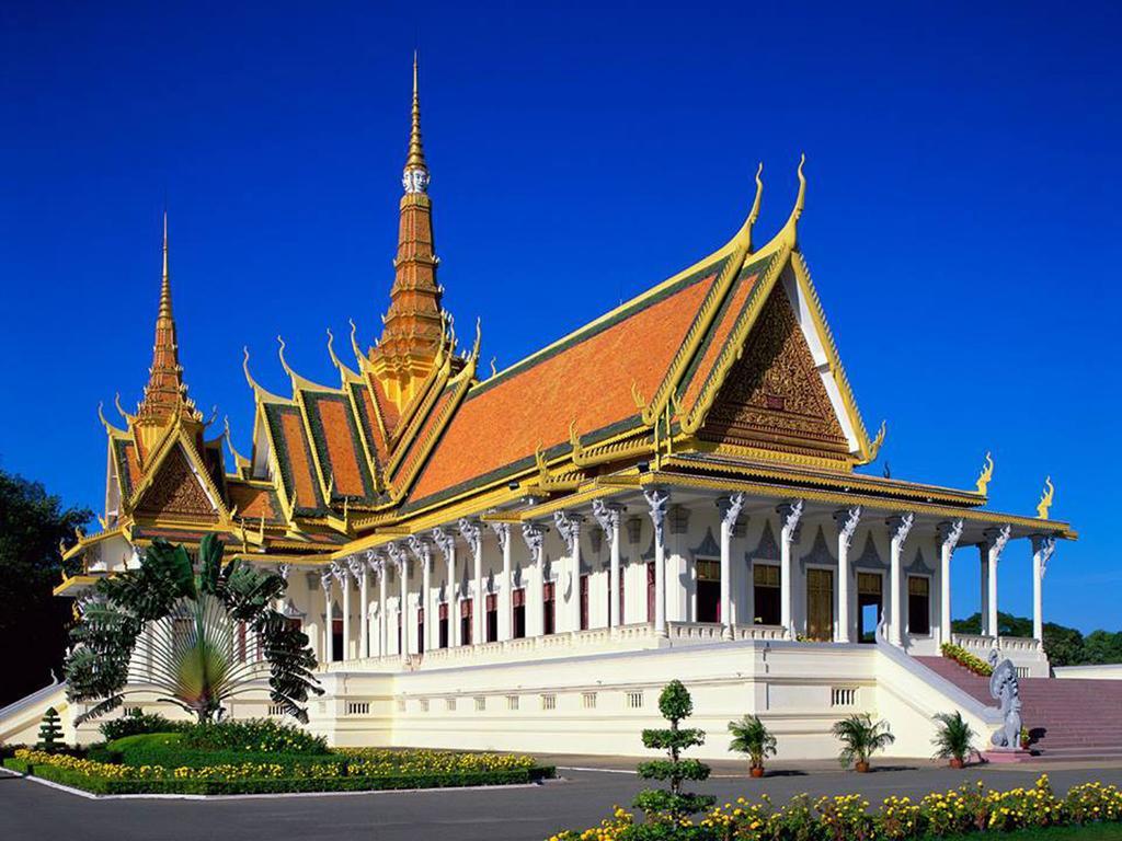 Diamond Hotel Phnom Penh Eksteriør bilde