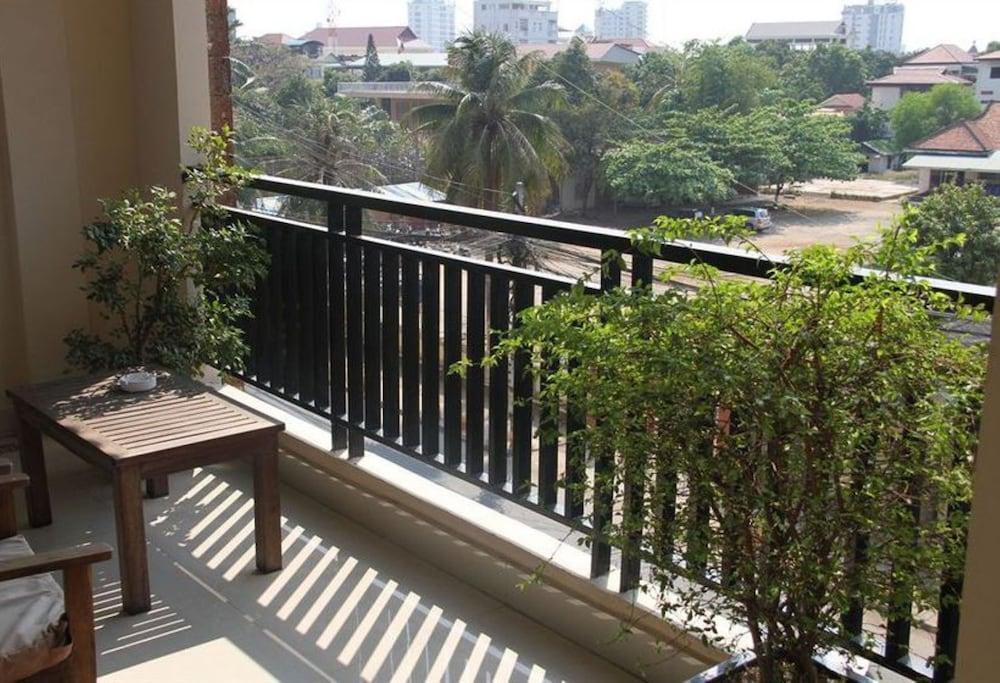 Diamond Hotel Phnom Penh Eksteriør bilde