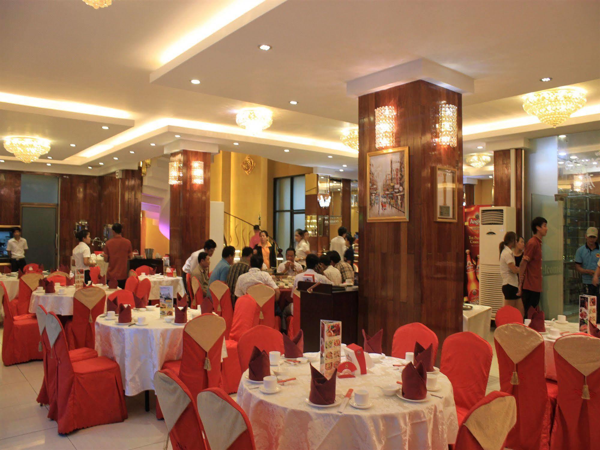 Diamond Hotel Phnom Penh Eksteriør bilde